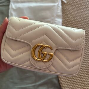 Gucci GG Marmont Supermini shoulder bag